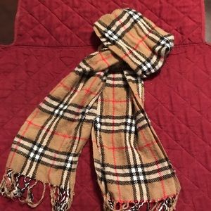 Stylish Y2K plaid scarf